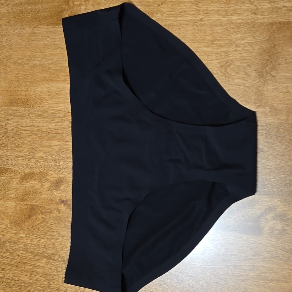 Knix Essential No-Show Bikini, Large
